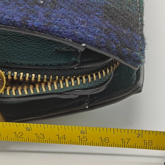 Islander - Picture 10 of 11